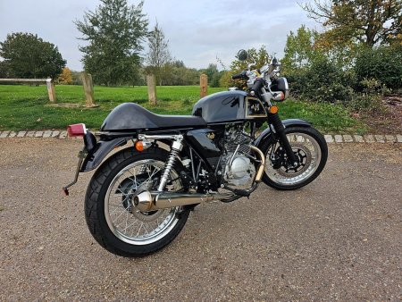 AJS