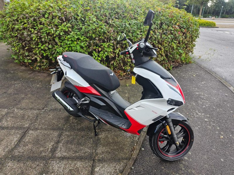 LEXMOTO DIABLO 125CC, EURO 5, NEW SCOOTER (2025)